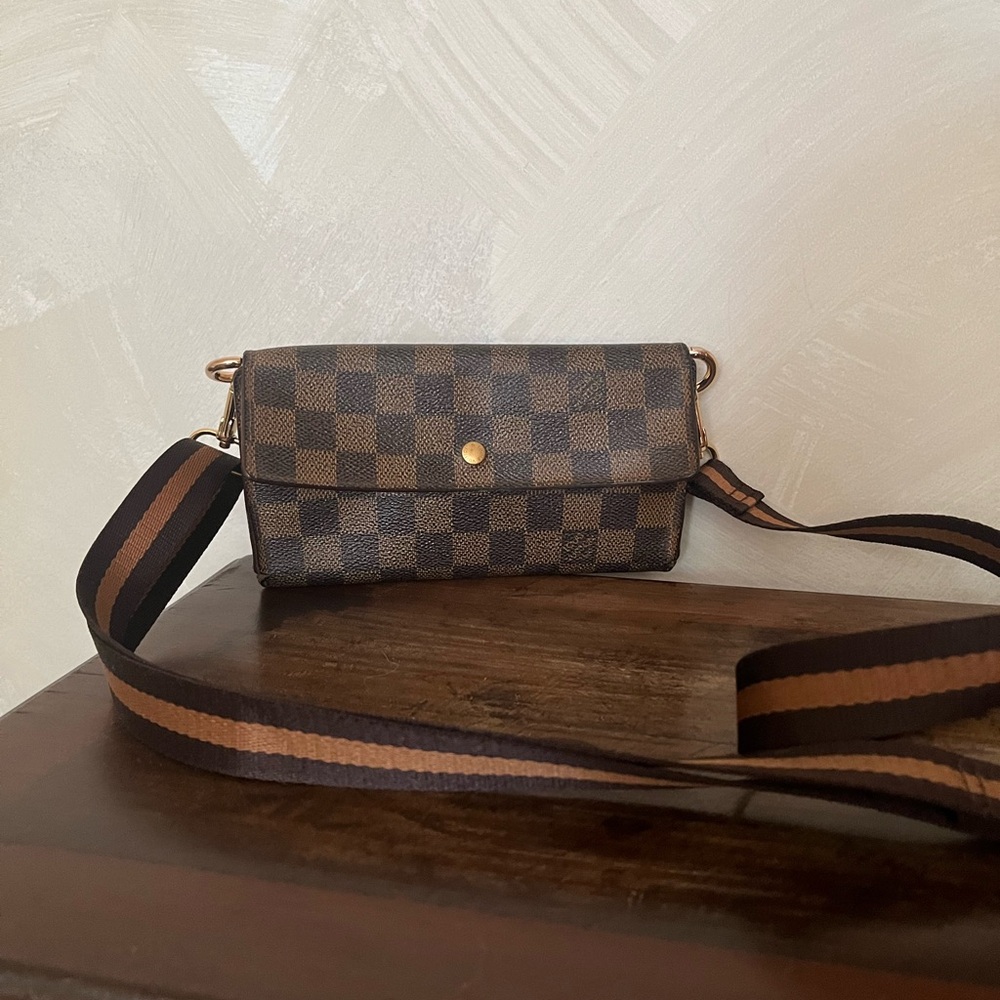 Louis Vuitton Damier Ebene Wallet (With Crossbody Attachments)